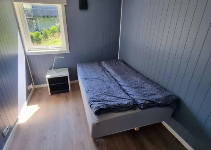 The Simple In * Stryn